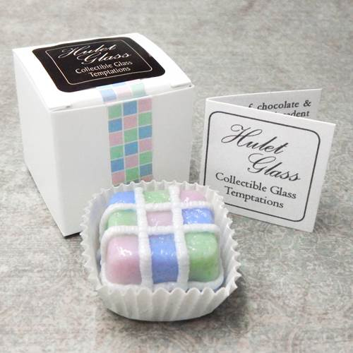 Click to view detail for HG-185 Candy Cube-Blue/Pink/Green $48